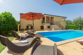 Ferienwohnung Marea 3 mit Pool und Meerblick